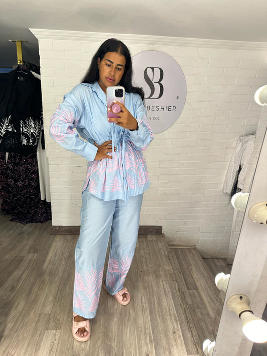Cleo Pastel Set